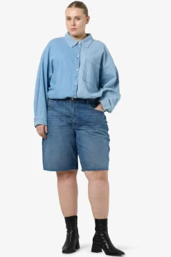 Noisy May Curve Denimshorts nmHolla NW Loose Short AZ426MB Curv