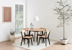 NORDFORM Roxby spisebordssæt med bord og 4 stole, 105x105x76 cm