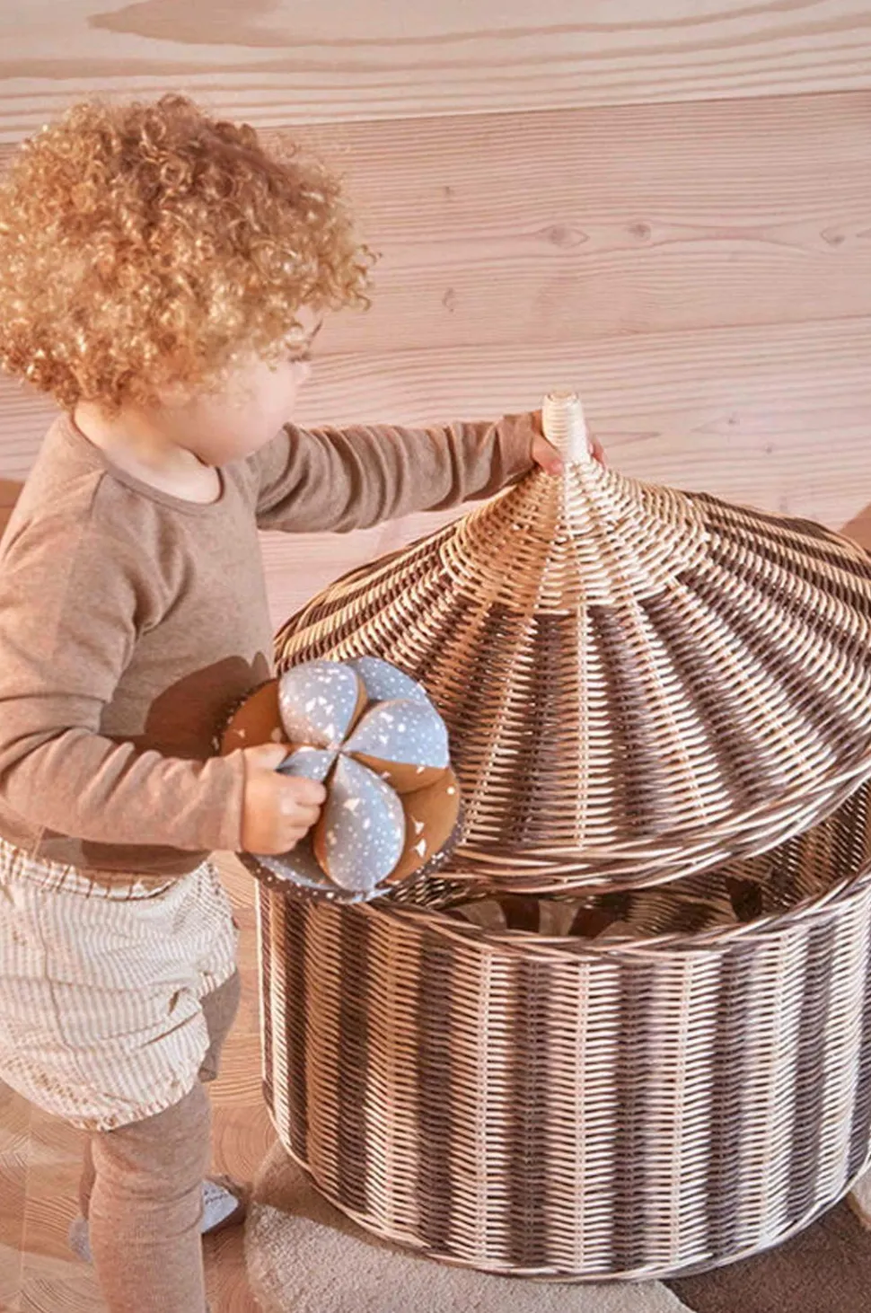 OYOY Living Design Opbevaringsboks til smykker Hako