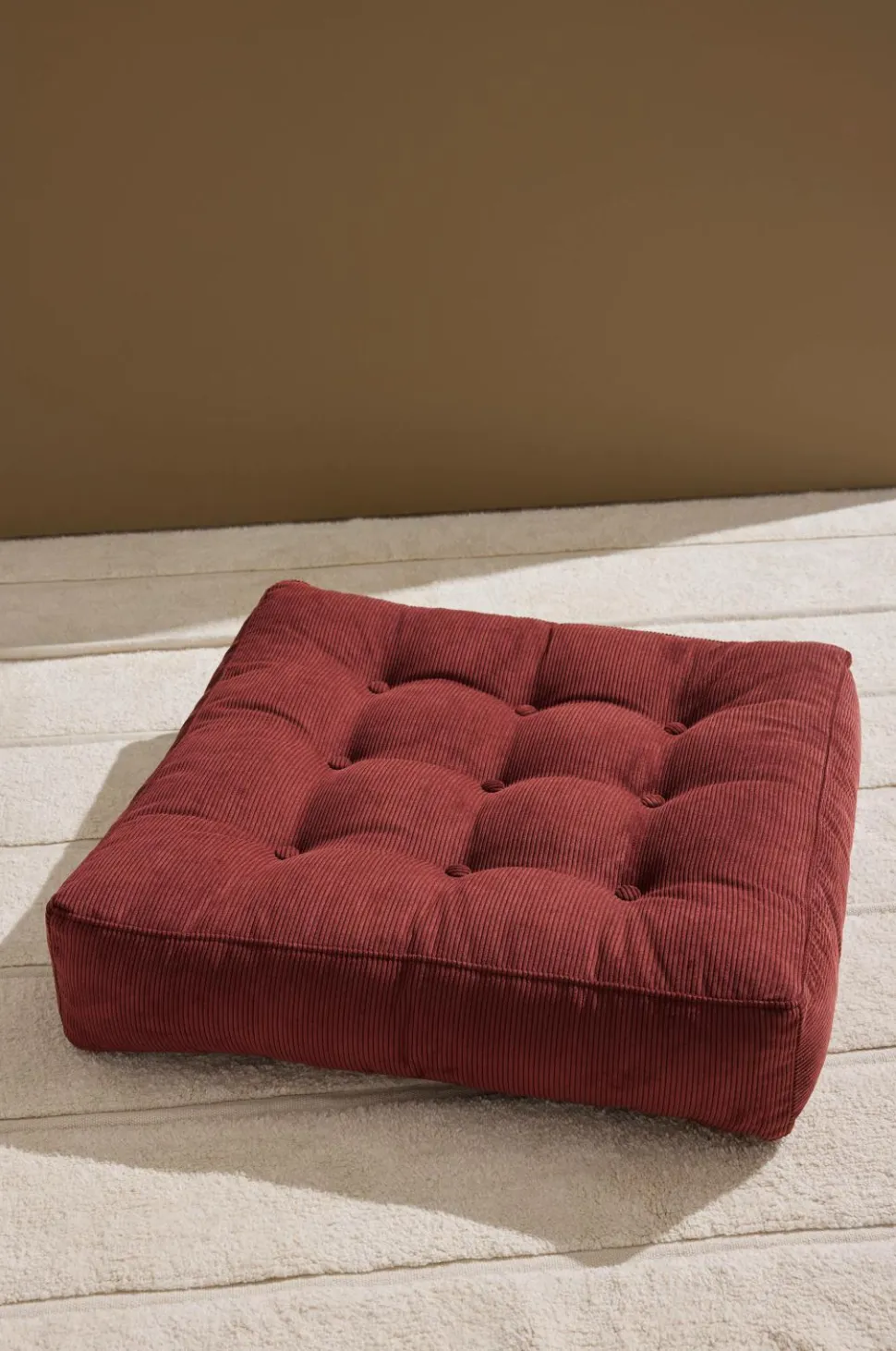 Pastill Luca gulvpude manchester 64x64x15 cm