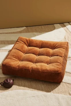 Pastill Luca gulvpude manchester 64x64x15 cm