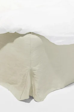 Pastill Viola sengekappe i fransk hør højde 48 cm