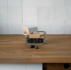 Pebbly Rektangulær glasdåse med glaslåg og vakuumhætte - 460 ml