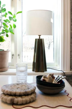 PR Home Lampefod Aira