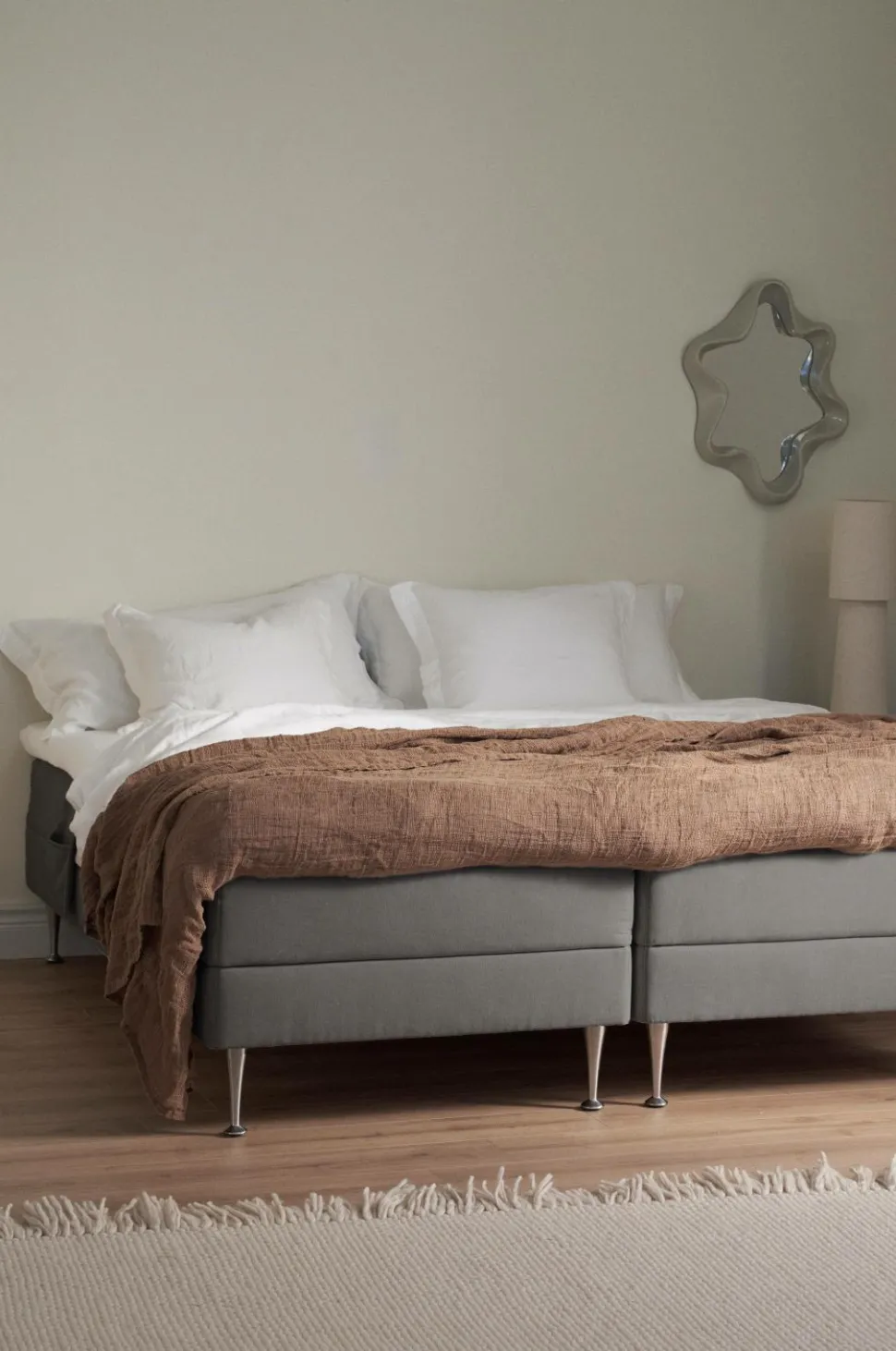 Scapa Justerbar seng Nova Fast