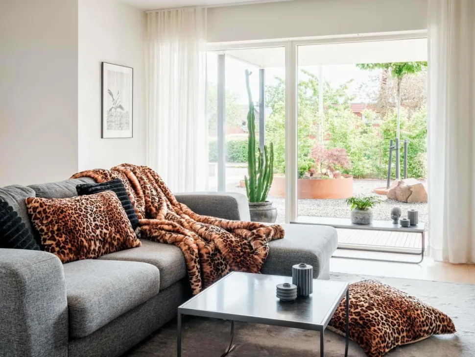 Skinnwille Pläd Leo 140x220 cm