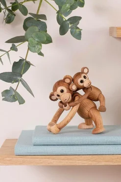 Spring Copenhagen Trædekoration Swing Abe 8 cm