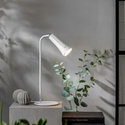 Star Trading Funktionel bordlampe