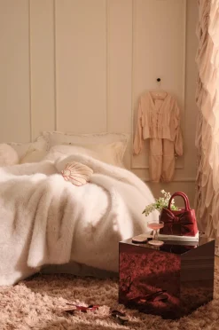 Staycation Sengetæppe Iconic