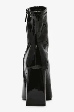 Steve Madden Boots Traverse Bootie