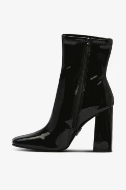 Steve Madden Boots Traverse Bootie