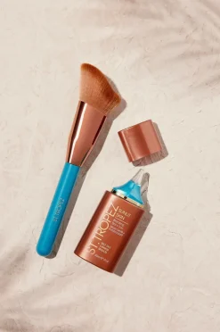 St.Tropez Tantour & Applicator Brush