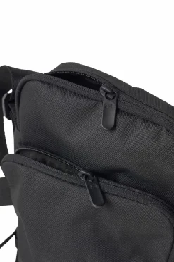 Under Armour Skuldertaske UA Essential Lite Crossbody