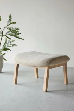 Venture Home Rile ottoman