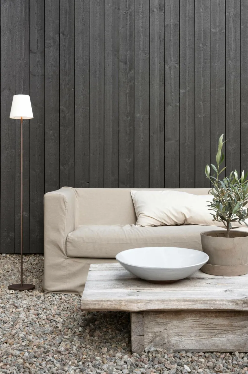 watt & VEKE Gulvlampe Tyra bærbar