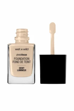 Wet n Wild Photo Focus Dewy Foundation